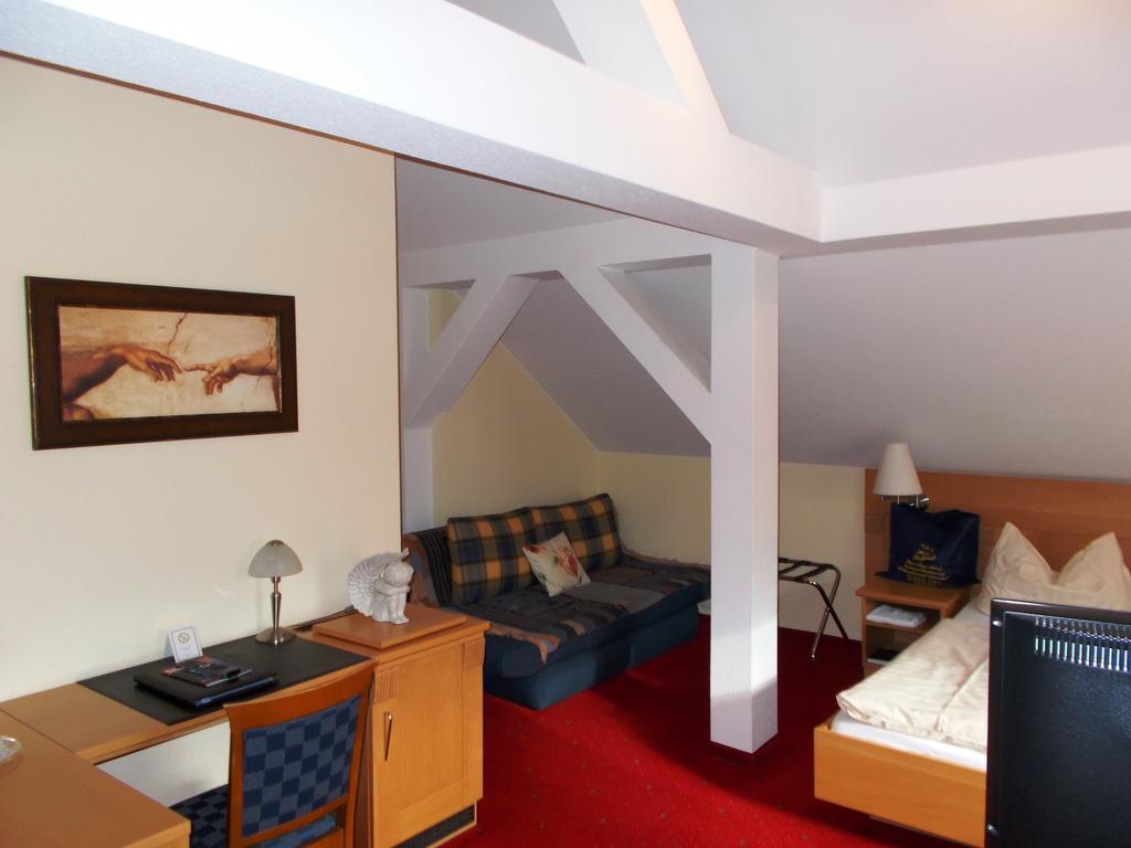 Monteurzimmer Thalfried ルーラ 部屋 写真